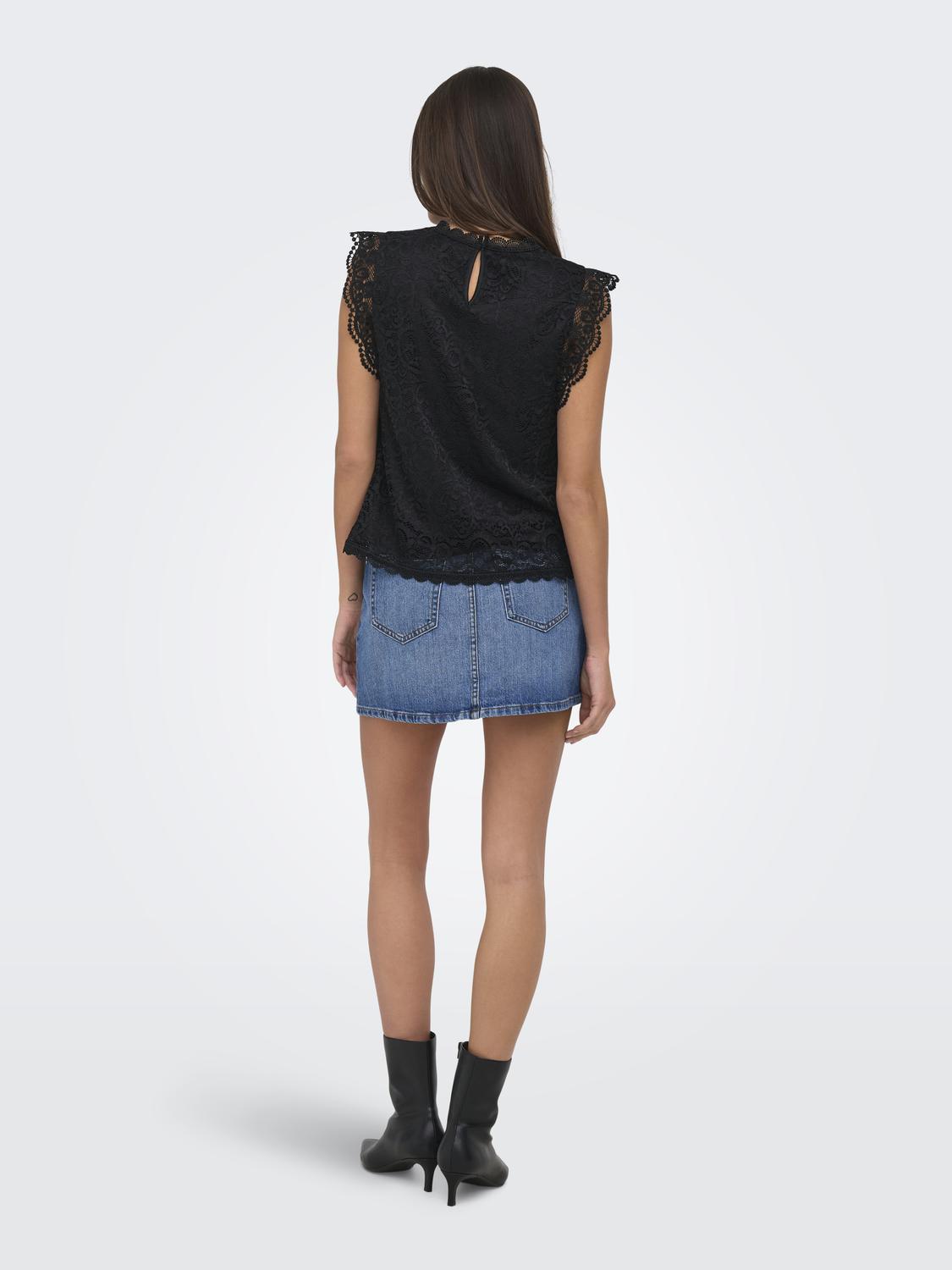 model_shot-back